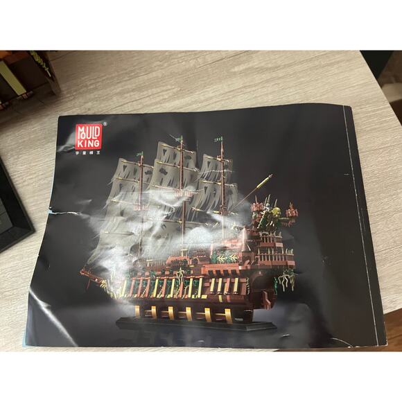 Mould King 13138 Pirates Ship Model Building Blocks Kit Dutchman NEW - Picture 5 of 16